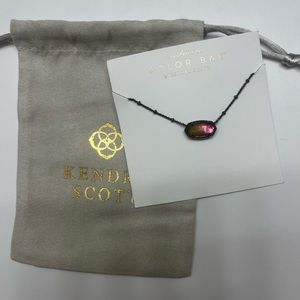 Kendra Scott necklace